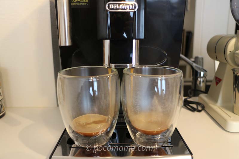 二人分のコーヒーを一度に作るデロンギ